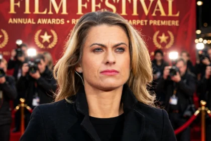 Who Is Karen Carney Partner